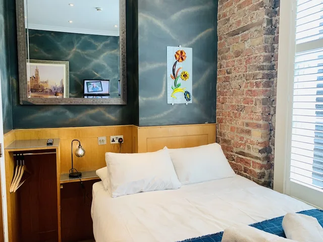 غرفة قياسية بسرير كوين، The Melville Hotel 7/10