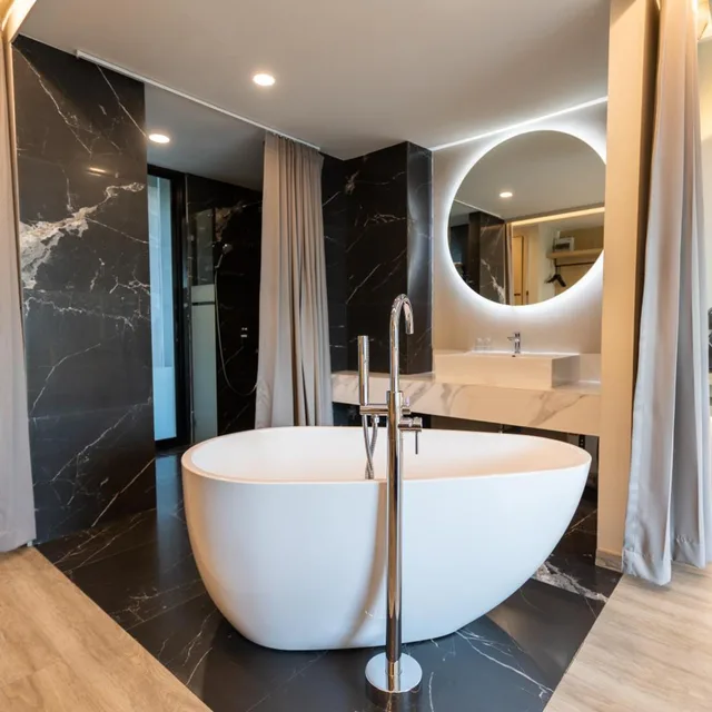 جناح بسرير كينج، 56 Hotel 7/9