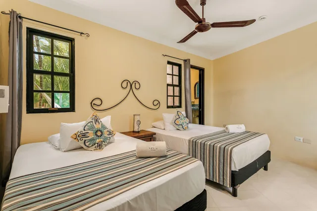 غرفة قياسية بسرير مزدوج، Hotel Barrio Latino by Kavia 2/10