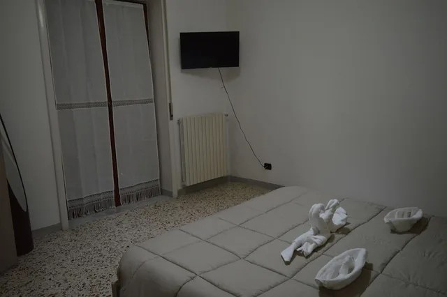 غرفة بسرير كوين بحمام خاص، B&B Olympo 8/10