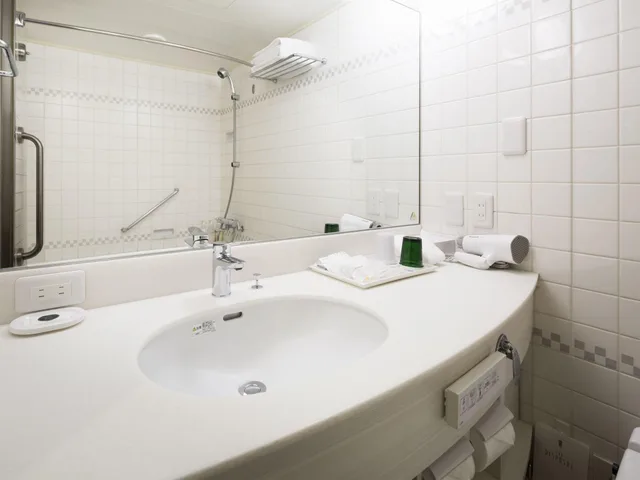 غرفة قياسية بسريرين منفصلين، Sapporo Grand Hotel 4/4