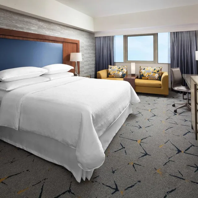 غرفة ديلوكس بسرير كينج بحوض استحمام لذوي الإعاقة، Sheraton Gateway Los Angeles Hotel 1/10
