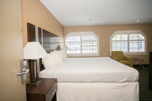 غرفة بسرير كينج، Travel Inn Sunnyvale 3/6