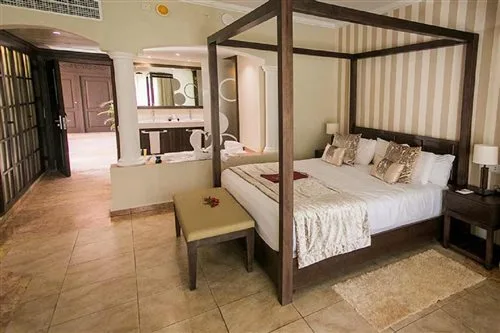 جناح جونيور بإطلالة على الحديقة، Majestic Colonial Punta Cana - All Inclusive 1/2