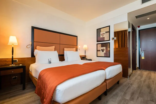 غرفة قياسية بسريرين منفصلين، Crowne Plaza Milano Malpensa Airport 5/10