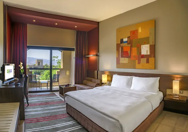 غرفة قياسية بسرير كينج للمدخنين، Holiday Inn Resort Dead Sea 1/10
