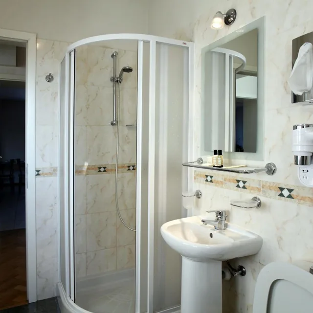 شقة بسرير فردي بإطلالة على المدينة، Hotel Suite Home Prague 5/6