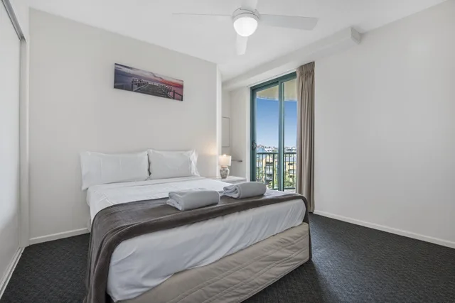 شقة بسريرين كوين وسريرين منفصلين بـ3 غرف نوم، KEY LARGO MAROOCHYDORE 2/8
