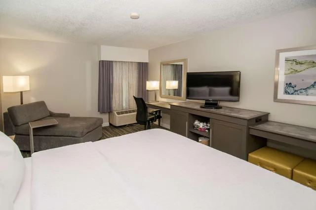 غرفة بسرير مزدوج، Hampton Inn By Hilton Shreveport Bossier City 1/3