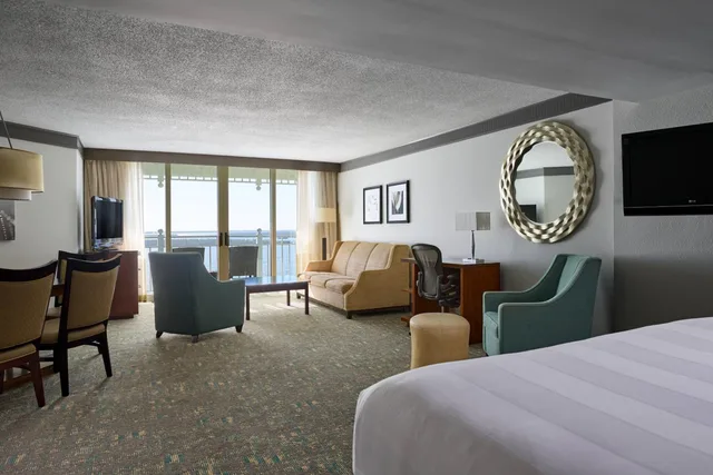 Studio, King Bed, Water Front, Sofa, Balcony، Marriott Sanibel Harbour Resort And Spa 2/9