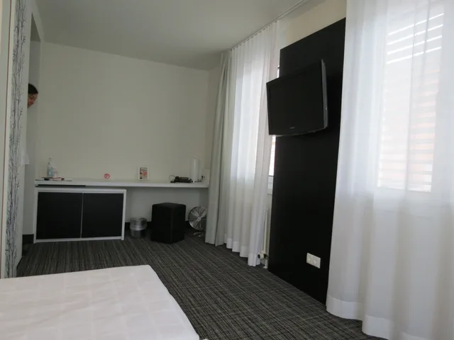 غرفة اقتصادية بسرير مزدوج، Comfor Hotel 3/4