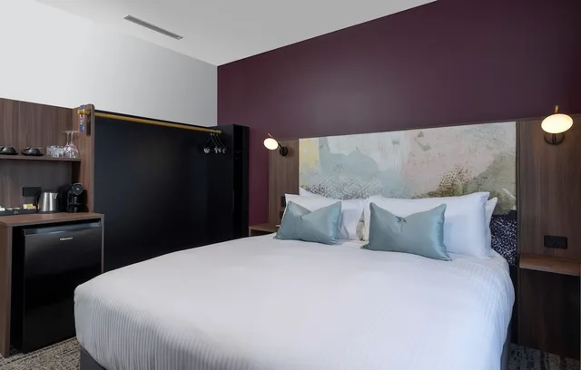 غرفة قياسية بسرير كينج، TRYP by Wyndham Pulteney Street Adelaide 2/2