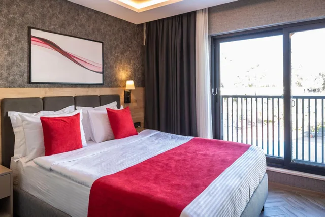 Standard, French Bed, Pool Side, Balcony، Ramada by Wyndham Dalaman 4/10