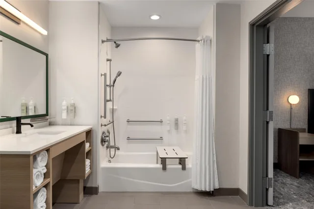 جناح بسرير كينج بغرفة نوم واحدة لذوي الإعاقة، Home2 Suites by Hilton Fort Worth Lake Worth 4/5
