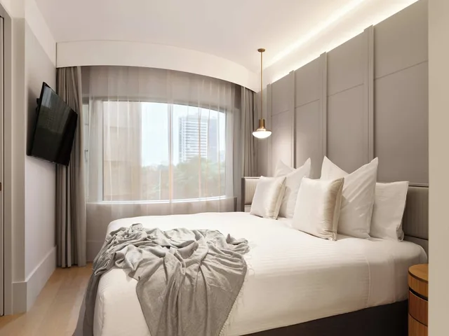 Junior Suite, King Bed, The Porter House Hotel Sydney - MGallery 2/8