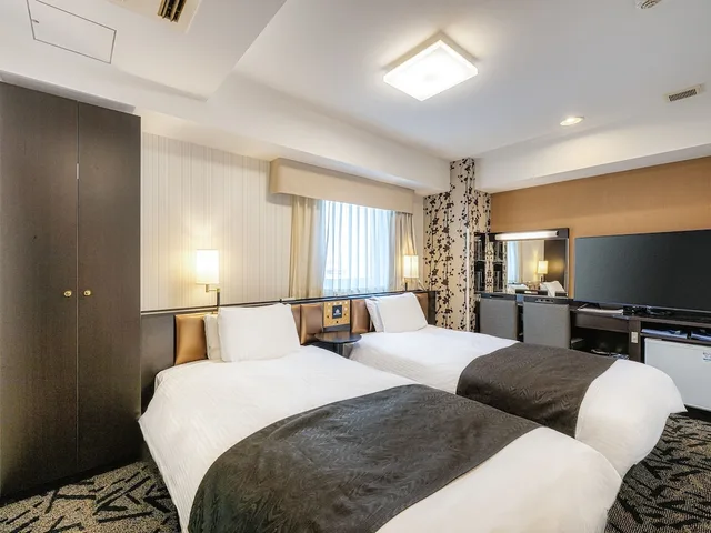 Room, Twin Beds, Main Building, Smoking, Apa Villa Hotel Tsubamesanjo-Ekimae 1/7