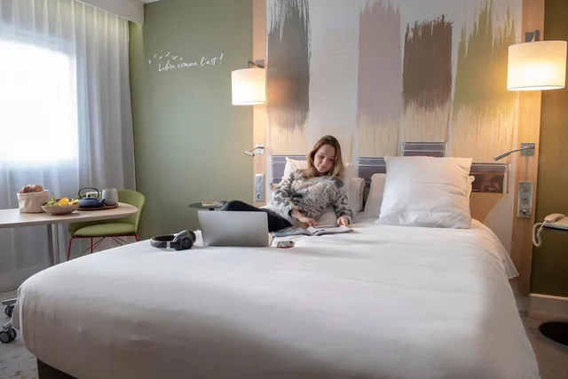 Classic, Twin Beds, Convertible Double Bed، Mercure Reims Parc Des Expositions 3/5