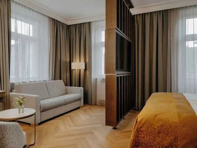 Palais, Suite, King Bed, Sofa، Am Mirabellplatz Hotel 6/10