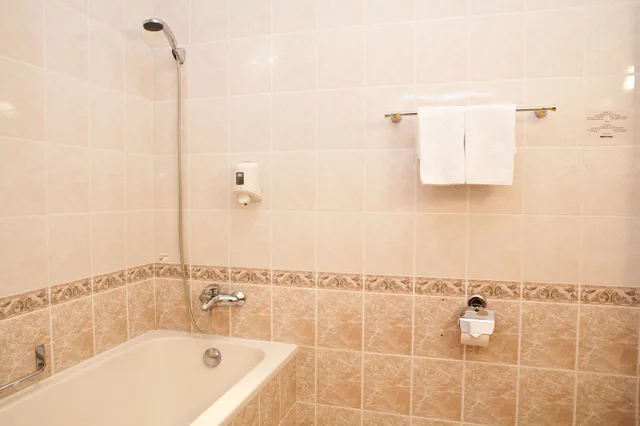 جناح جونيور بسرير كوين بغرفة نوم واحدة بجاكوزي، KOLONNA HOTEL BRIGITA 3/5