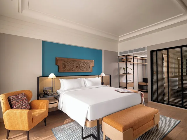 جناح ديلوكس بسرير كينج مع دخول الصالة، Pullman Chennai Anna Salai 1/2