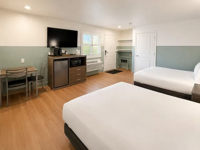 غرفة بسريرين كوين لذوي الإعاقة، Stargazer Inn And Suites 8/10