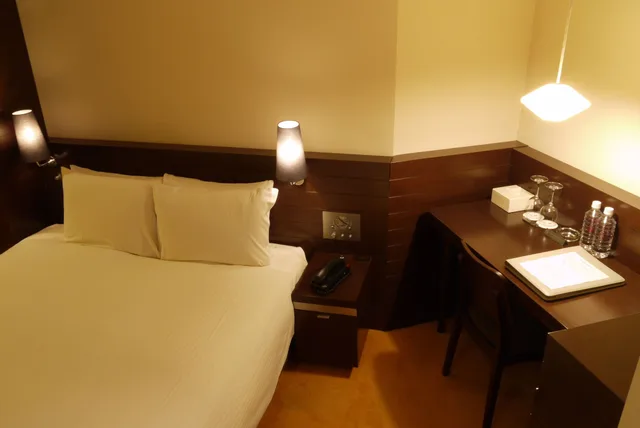 غرفة كومفورت بسرير كوين، Shibuya Granbell hotel 1/3