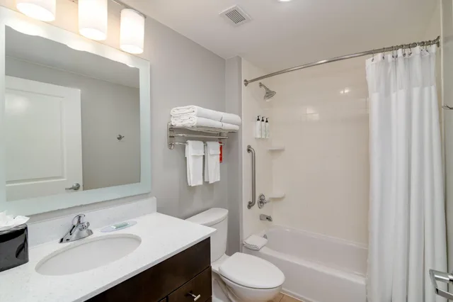 استوديو بسرير كينج، TOWNEPLACE SUITES DALLAS MCKINNEY 7/10