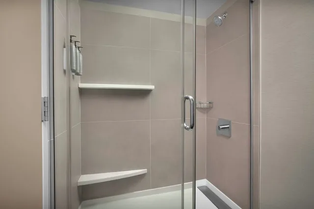 جناح بسرير كينج بغرفة نوم واحدة لذوي الإعاقة، Courtyard By Marriott Dallas Dfw Airport North Irving 1/1