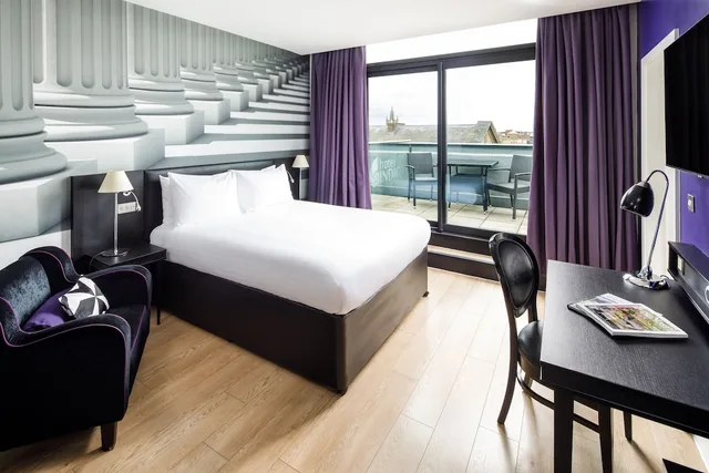 غرفة بريميوم بسرير فردي، Indigo Hotel Newcastle 2/3