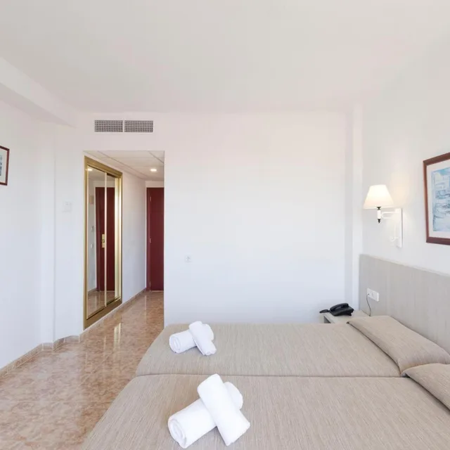 غرفة بسرير مزدوج بإطلالة على البحر، HSM Canarios Park Hotel 4/5