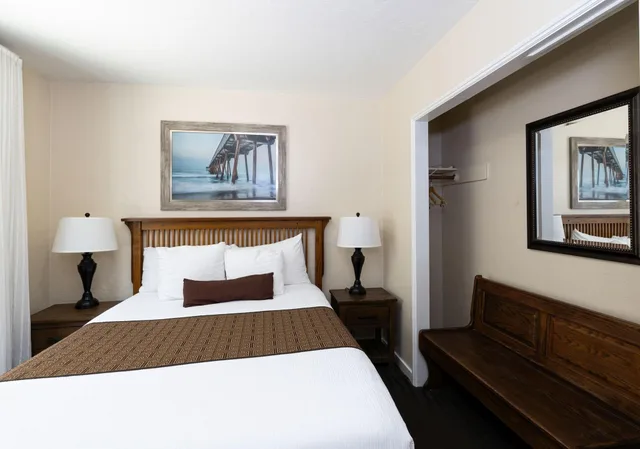 جناح، Capitola Venetian Hotel 1/8
