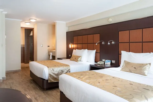 غرفة بسريرين كوين، Sleep Inn Puebla Centro Historico 1/5