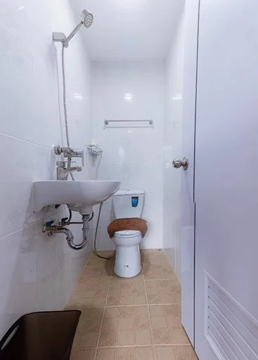 غرفة ديلوكس بإطلالة على البحر، Silla Patong Hostel 3/3