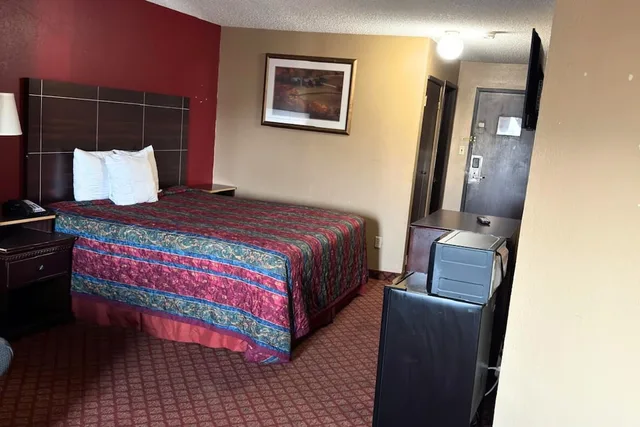 غرفة ديلوكس مفردة بسرير كينج، Hemp Hotel 2/5