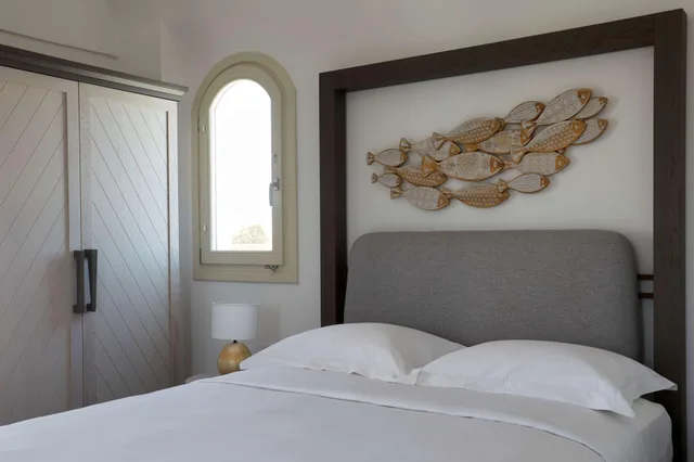 Duplex, Suite, King Bed, with Pool، Sea Breeze Santorini Beach Resort, Curio by Hilton 1/10