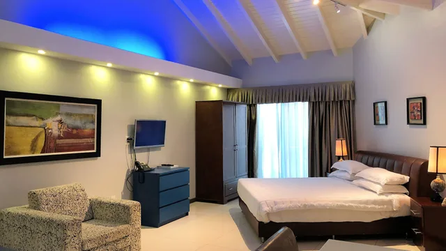 استوديو بسرير كينج، Quints Travelers Inn 1/8