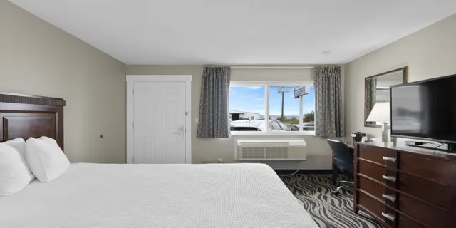 غرفة قياسية بسريرين كوين بغرفتي نوم، Astoria Rivershore Motel 1/4