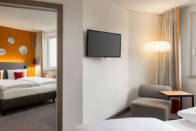 غرفة عائلية بسريرين مزدوجين، Vienna House Easy by Wyndham Amberg 1/2