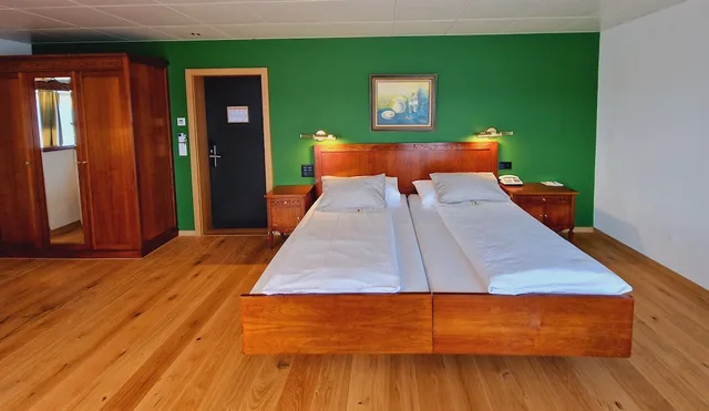 غرفة سوبيريور بسريرين منفصلين بشرفة، Engimatt City And Garden Hotel 2/6