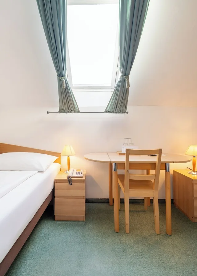 غرفة كلاسيكية بسريرين منفصلين، Hotel Mariahilf 6/10