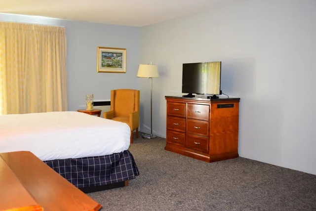 غرفة بسرير كينج، Dundee Resort And Golf Club 4/5