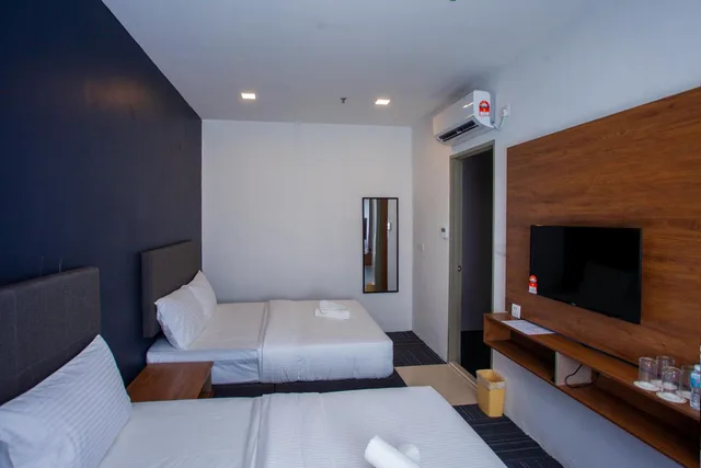 Family, Quadruple, No Window، WE Hotel 5/10
