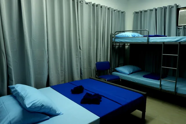 غرفة، Mactan-Cebu Airport Budget Hotel 1/2