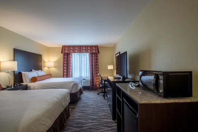 غرفة بسريرين كوين لذوي الإعاقة، Cobblestone Inn & Suites - St. Mary S 3/6