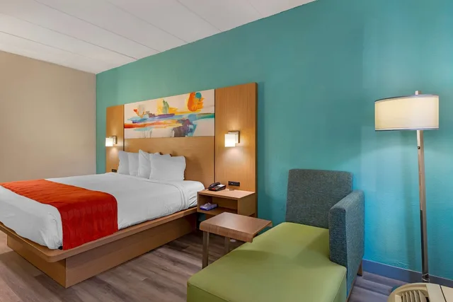 غرفة قياسية بسرير كينج، Best Western Plus Executive Hotel 9/10