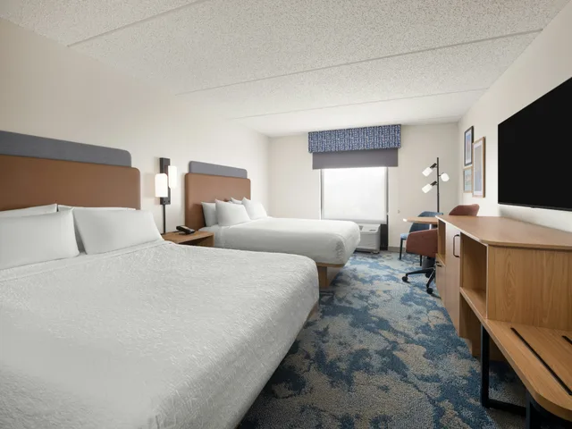 غرفة بسريرين كوين، Hampton Inn Warrenton 3/7