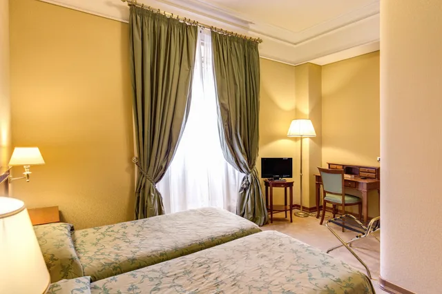 غرفة كومفورت بسرير مزدوج، Hotel Oceania 5/10