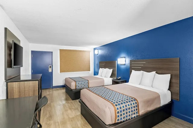 غرفة بسريرين مزدوجين للمدخنين، Americas Best Value Inn Richmond South 2/10