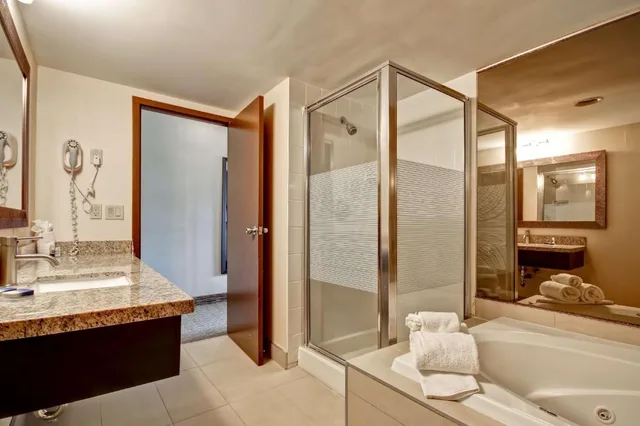 Room, King Bed, Sofa, Jetted Tub, Best Western Little River Inn 6/7
