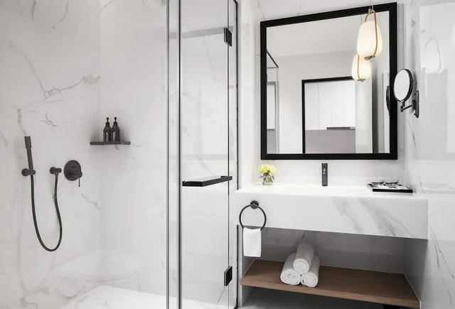 Executive, Studio, King Bed, Citadines Flatiron Phnom Penh 2/2